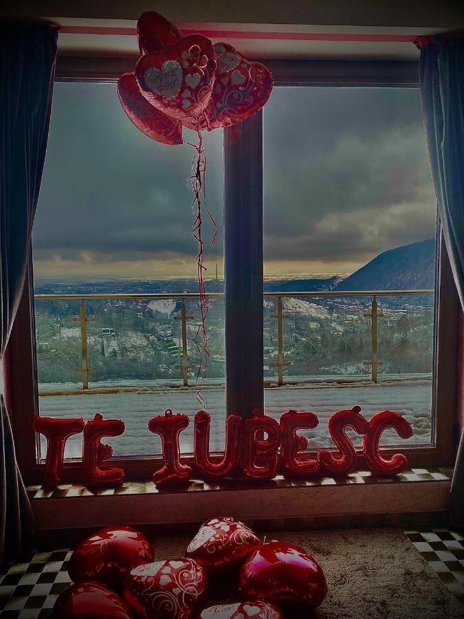 Seasons-Top Of The City Brassó Kültér fotó